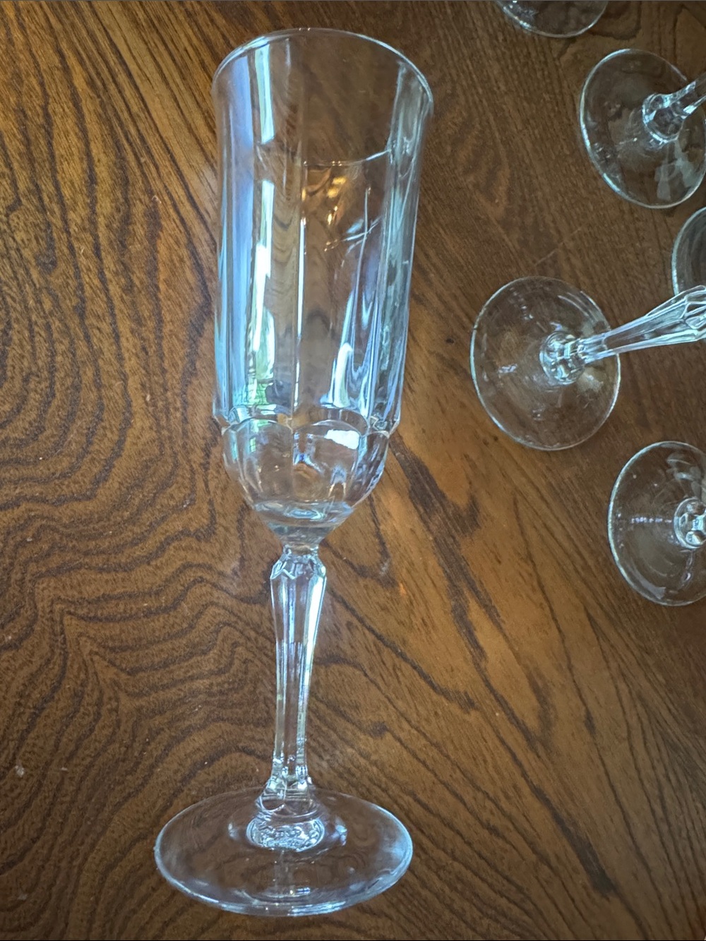 Vintage Clear Set of 6 Crystal Stemware Elegant Wine Champagne Glasses - Picture 4 of 5
